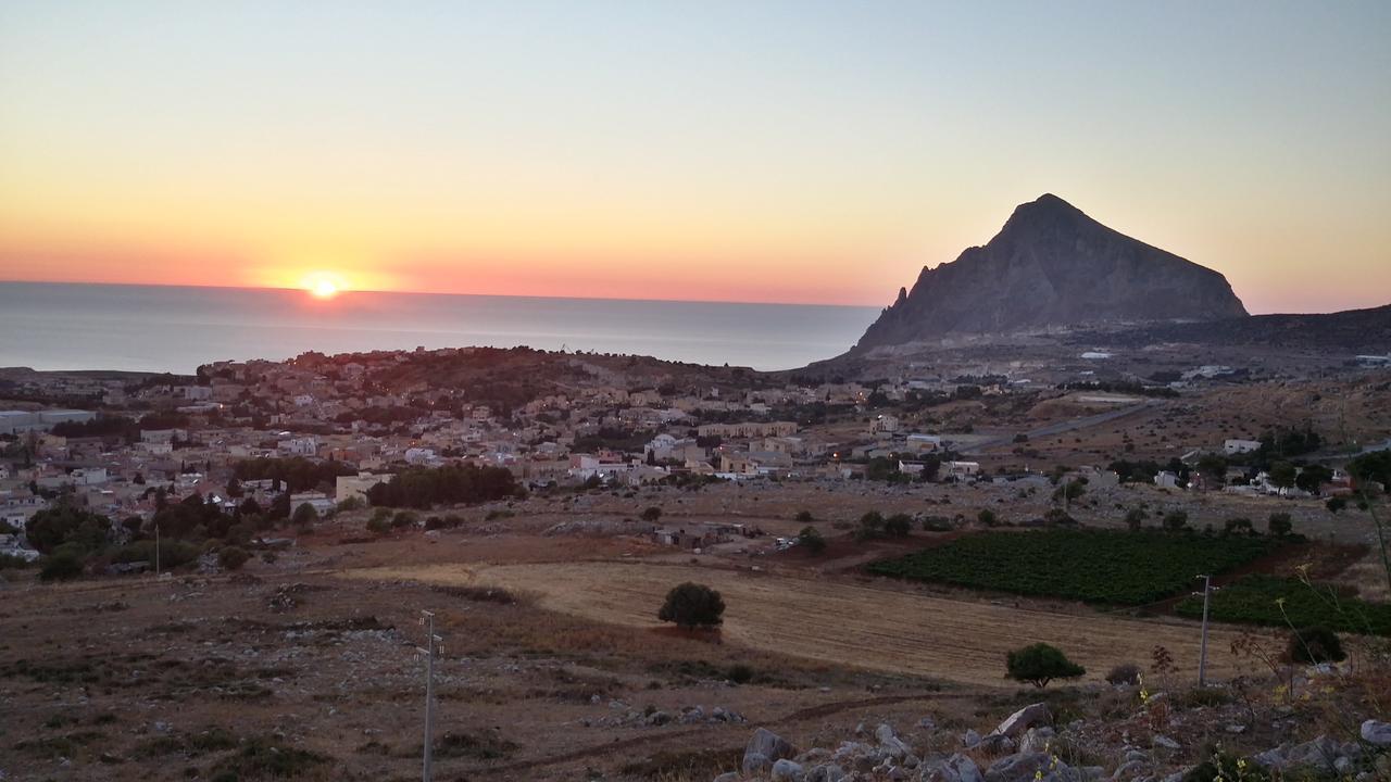 La Casa Dei Nonni Bed and Breakfast Custonaci Εξωτερικό φωτογραφία